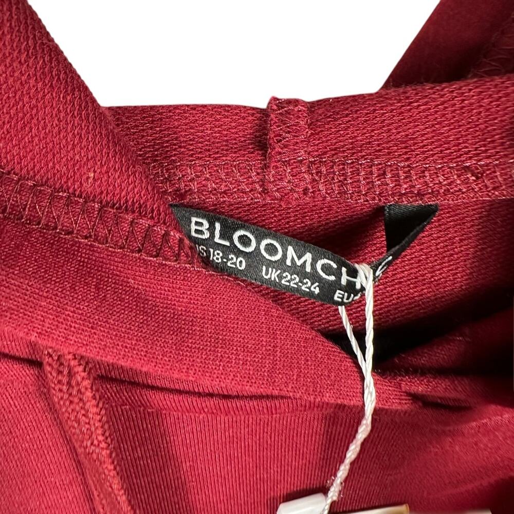 BloomChic Red Pullover Hoodie Dress Size 18–20 - Picture 4 of 5